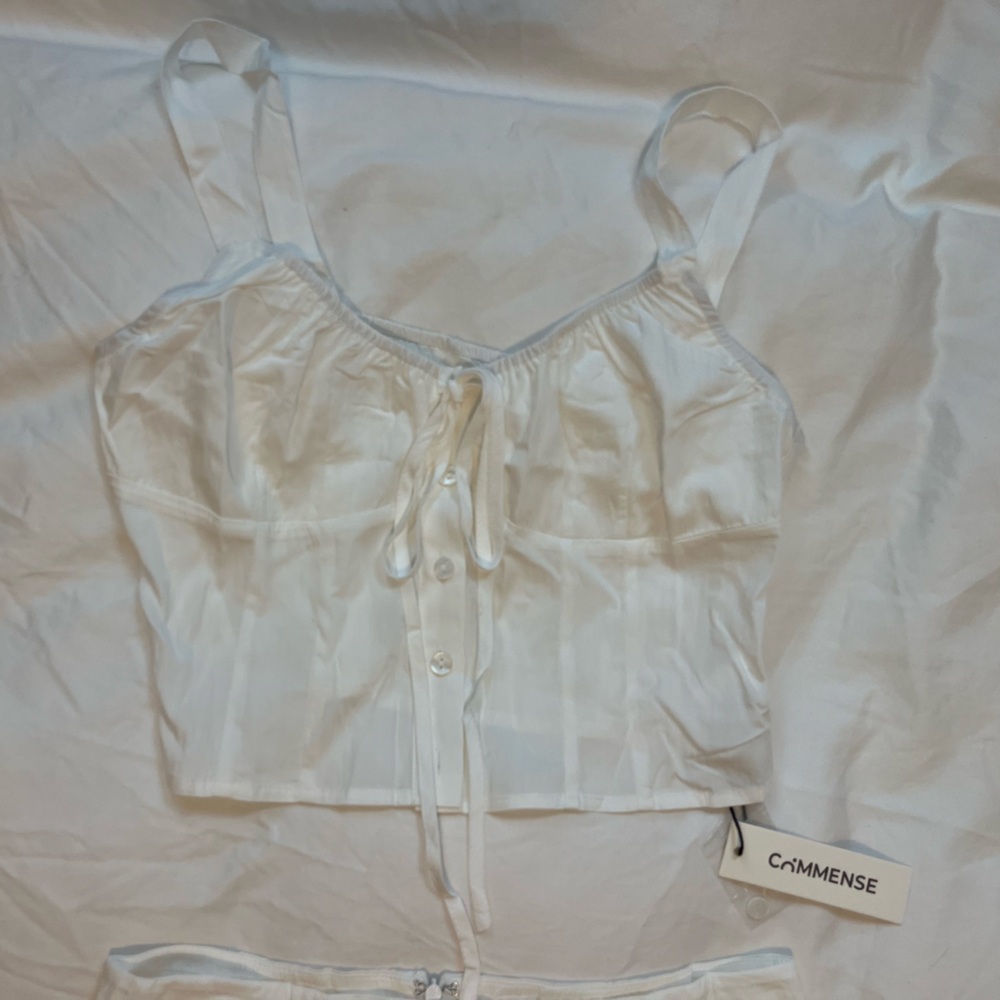 Commense White Two-Piece Set - Picture 8 of 12